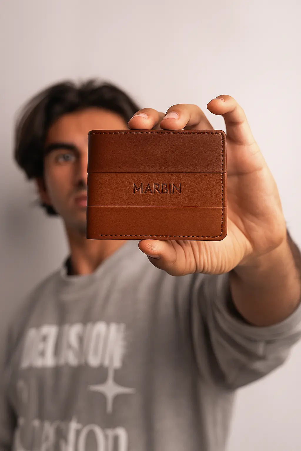 Marbin Men's Leather Wallet – 8 Card Slots V-CUT